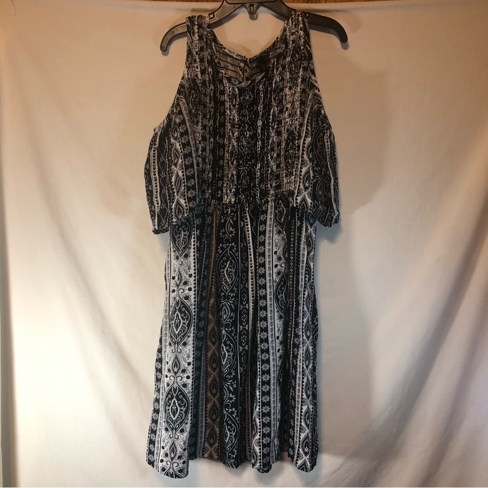 Art Class girls, cold shoulder, short sleeve, black/white pattern dress L
